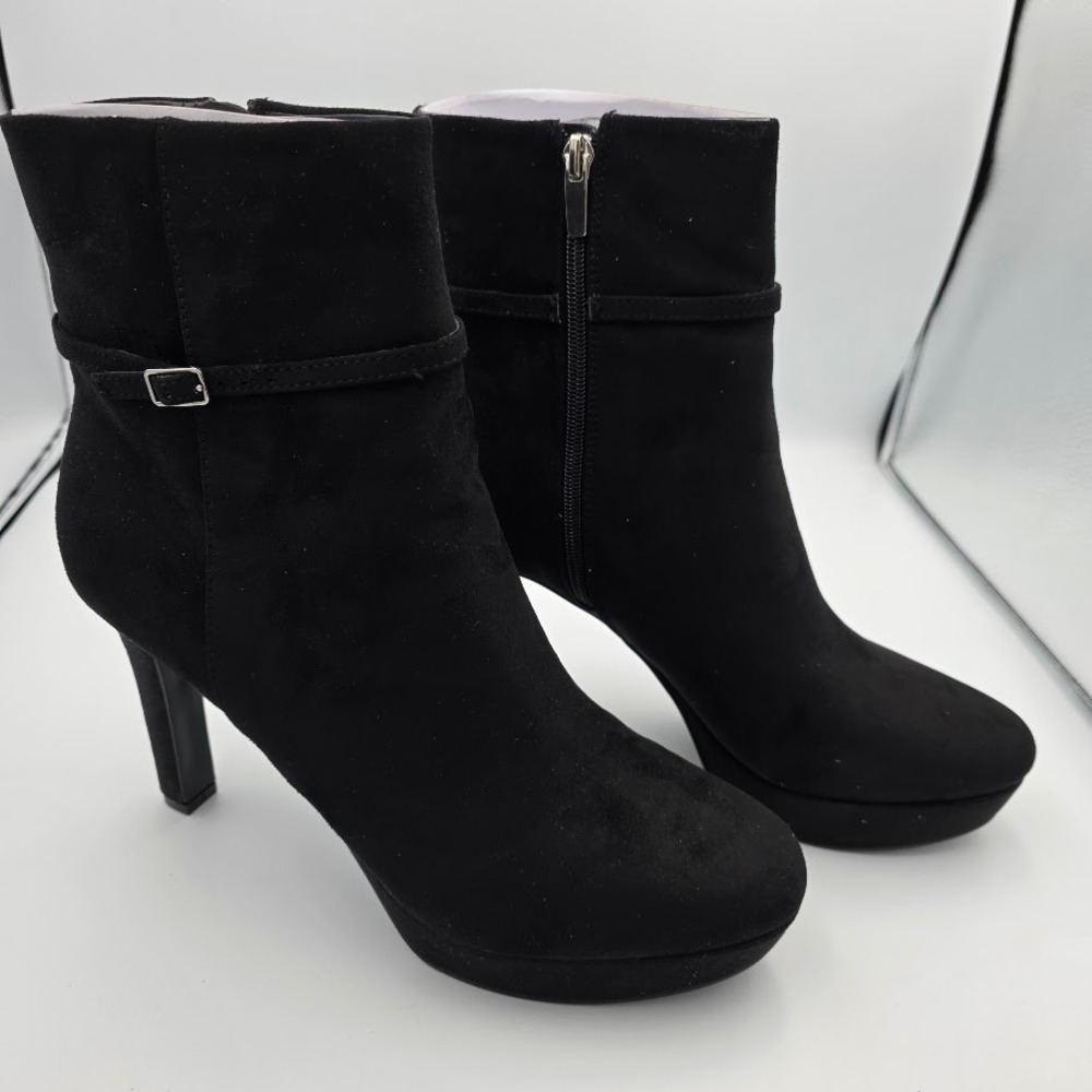 Nine West Women Gripe Ankle Boot Size 11 Black Faux Suede Platform Heel